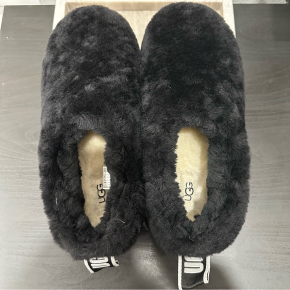 🚫SOLD🚫 Authentic UGG Sugar Sole Genuine Shearling Bootie women's Size: 8 New - Picture 4 of 8